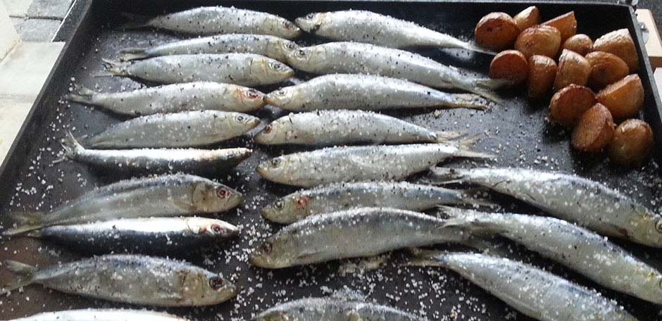Baraque à sardines St Gilles Croix de vie - Sardines et poissons Grillés à la plancha